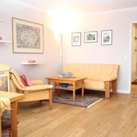 Haus-am-meer-105-wb *